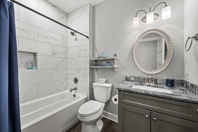 $865,000 | 1469 West Shores Boulevard, Gulf Breeze, FL 32563