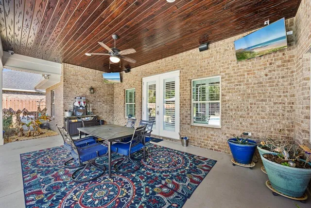 $865,000 | 1469 West Shores Boulevard, Gulf Breeze, FL 32563