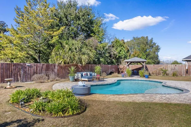 $865,000 | 1469 West Shores Boulevard, Gulf Breeze, FL 32563