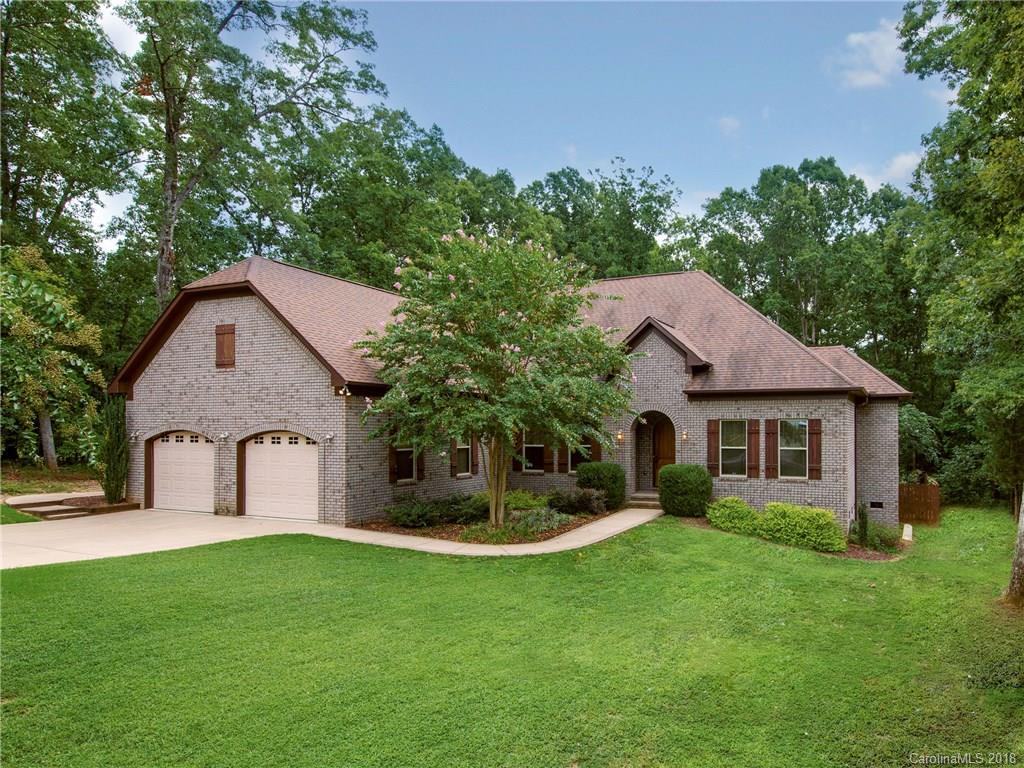 4101 Spring Street Charlotte, NC 28270 - Photo 1 of 29 Gallery Image 1