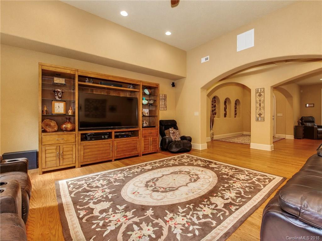4101 Spring Street Charlotte, NC 28270 - Photo 11 of 29 Gallery Image 11