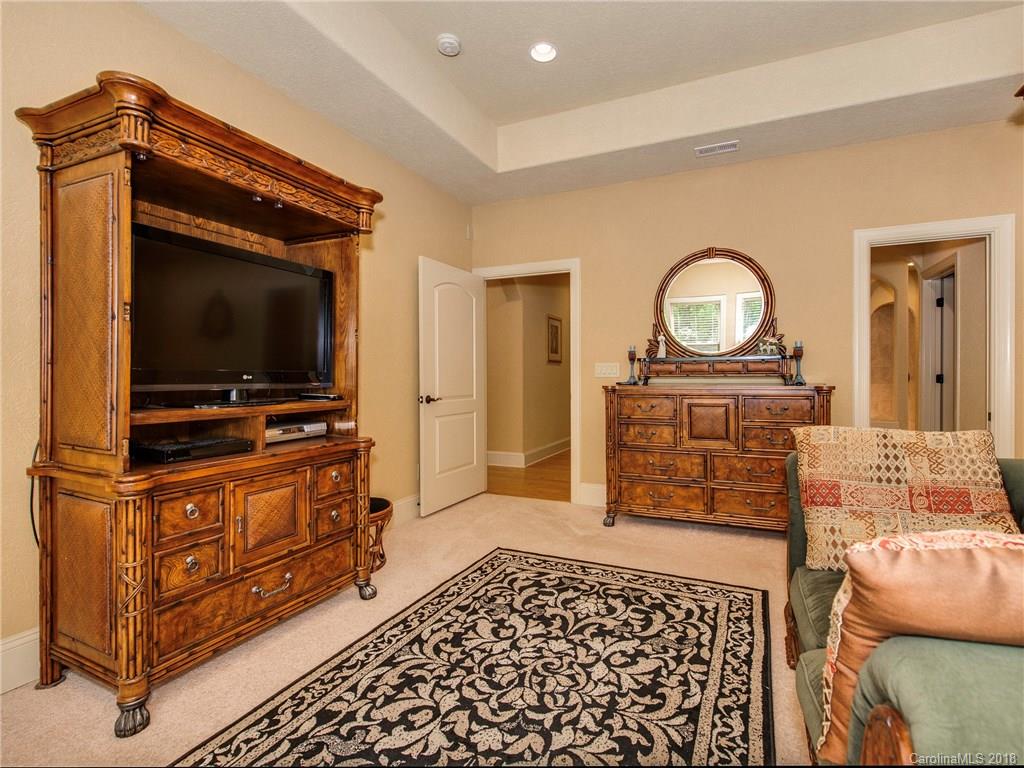 4101 Spring Street Charlotte, NC 28270 - Photo 15 of 29 Gallery Image 15