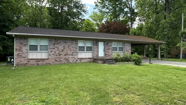 $190,000 | 303 Millbrooke Drive, Hopkinsville, KY 42240
