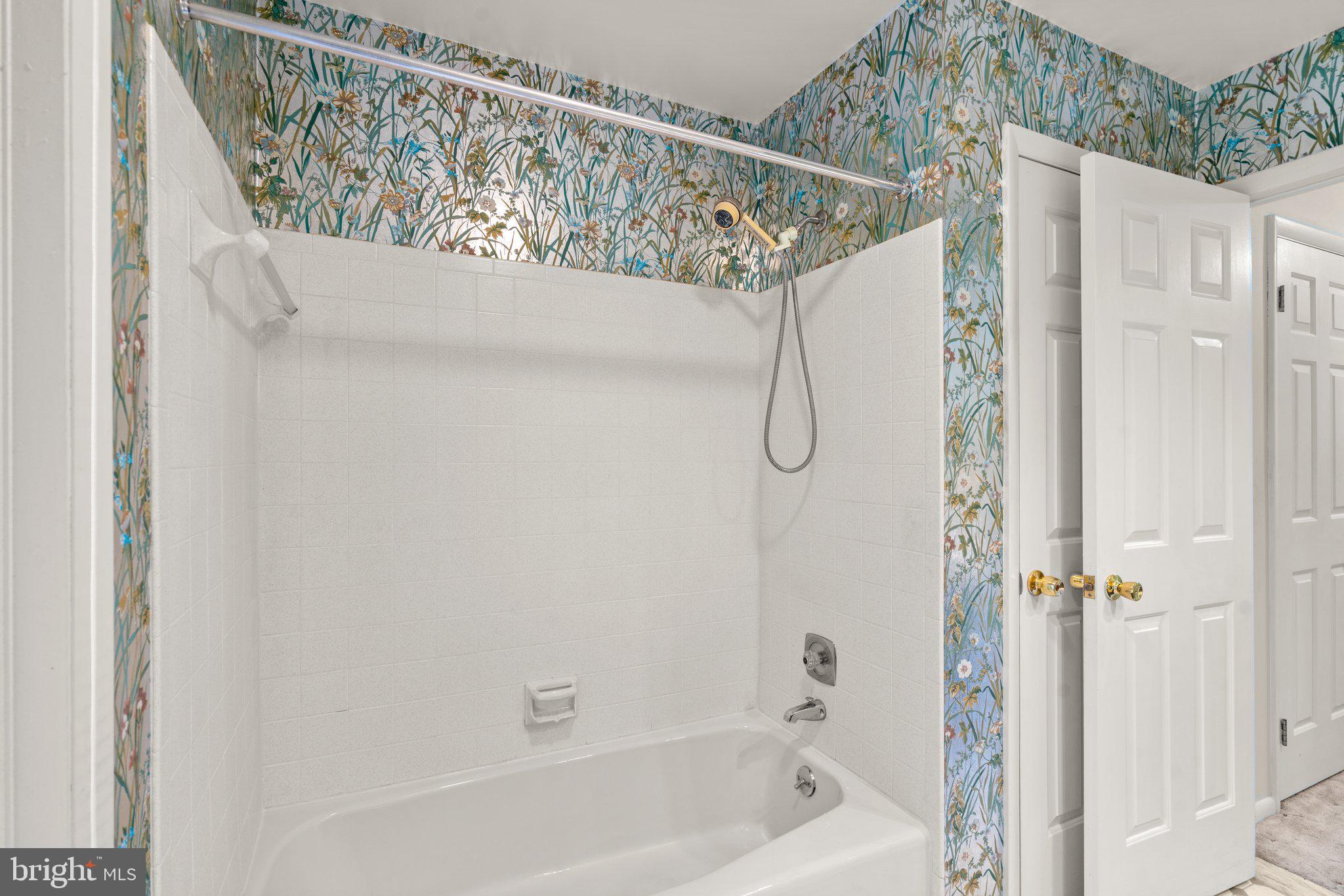 600 Deep Ridge Road Bel Air, MD 21014 - Photo 24 of 45 Hall full bath