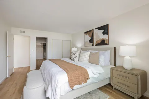 $1,048,000 | 1141 Holly Oak Circle, San Jose, CA 95120