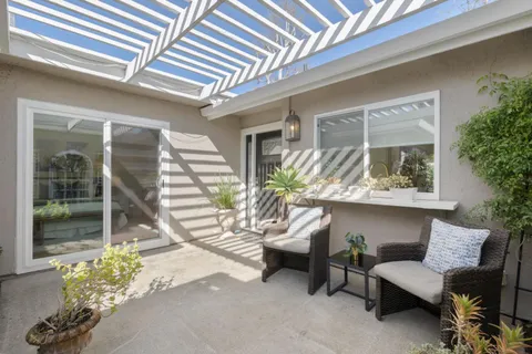 $1,048,000 | 1141 Holly Oak Circle, San Jose, CA 95120