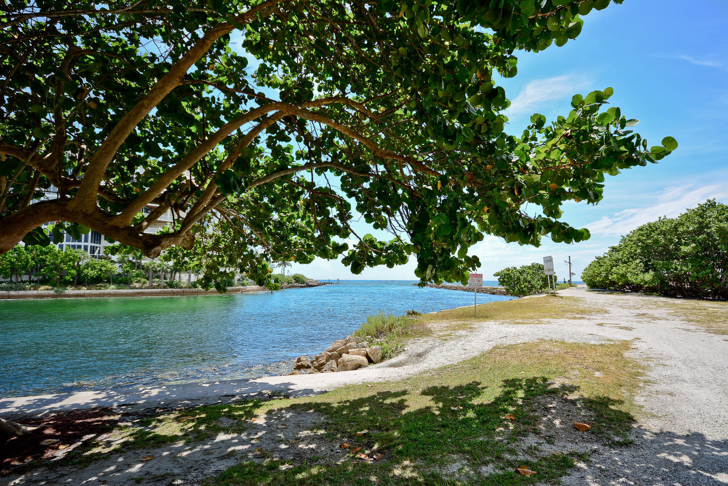 951 De Soto Road, Unit 125 Boca Raton, FL 33432 - Photo 29 of 31 Inlet across the road