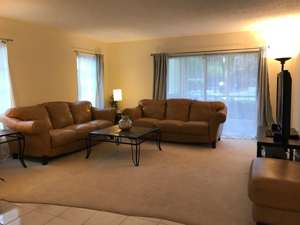 951 De Soto Road, Unit 125 Boca Raton, FL 33432 - Photo 8 of 31 Living Room