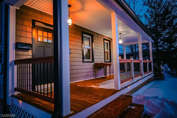 $3,300 | 655 East Passaic Avenue, Unit 2, Bloomfield, NJ 07003