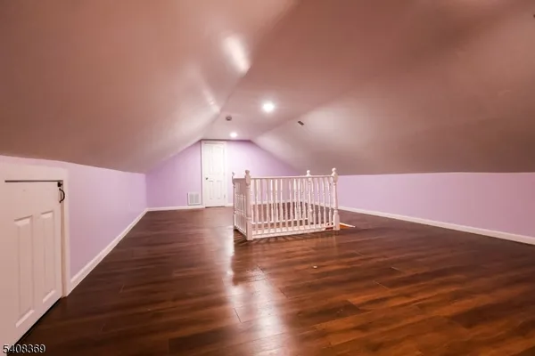 $3,300 | 655 East Passaic Avenue, Unit 2, Bloomfield, NJ 07003