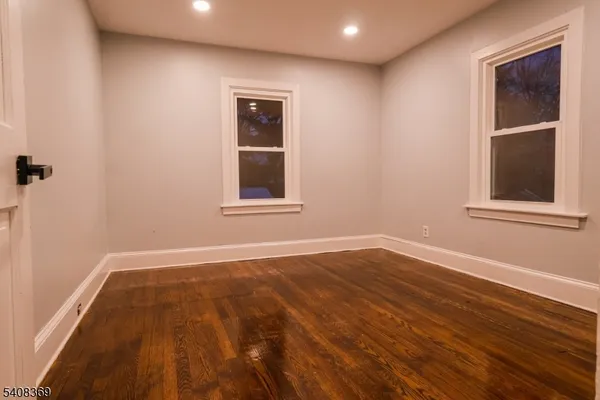 $3,300 | 655 East Passaic Avenue, Unit 2, Bloomfield, NJ 07003