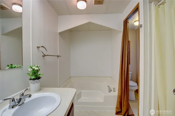 $75,900 | 2725 East Fir Street, Unit 67, Mount Vernon, WA 98273