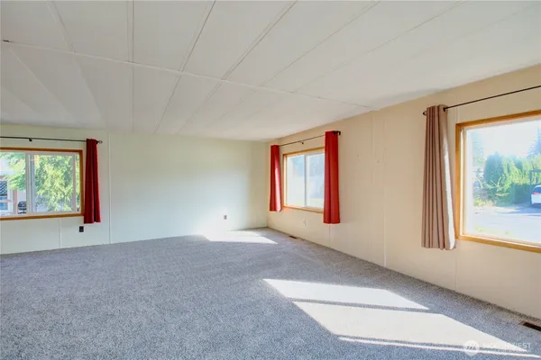 $75,900 | 2725 East Fir Street, Unit 67, Mount Vernon, WA 98273