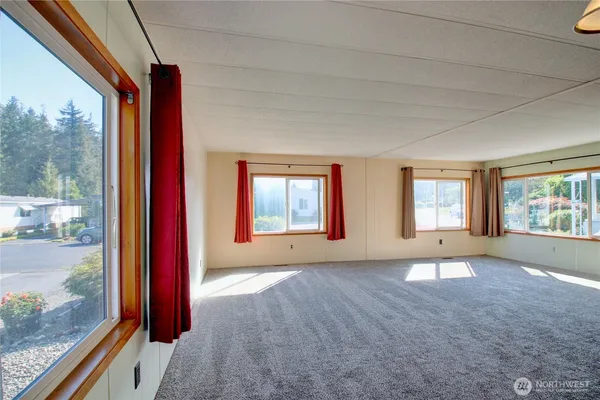 $75,900 | 2725 East Fir Street, Unit 67, Mount Vernon, WA 98273