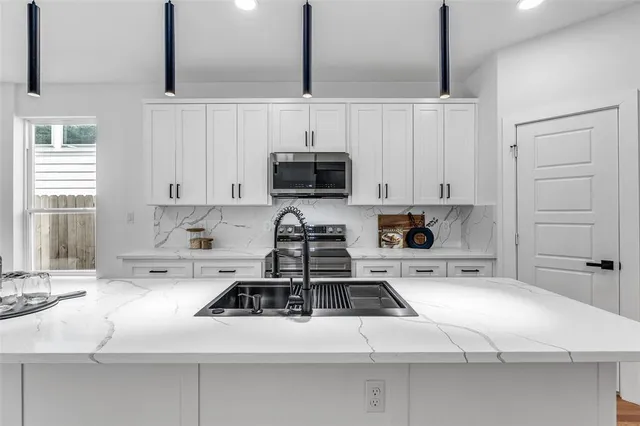 $324,900 | 2321 Budd Street, Dallas, TX 75215