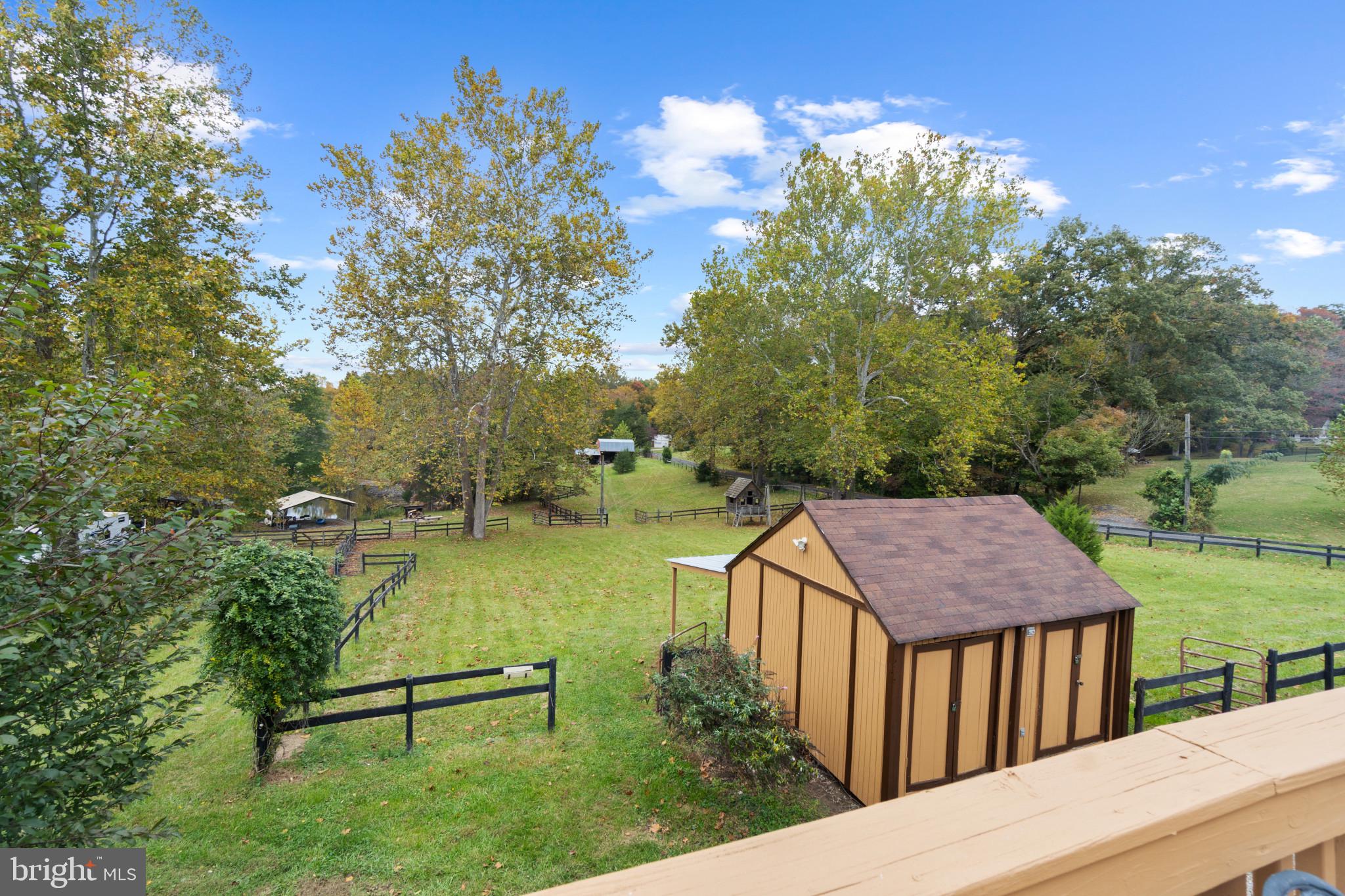 10208 Van Thompson Road Fairfax Station, VA 22039 - Photo 12 of 56