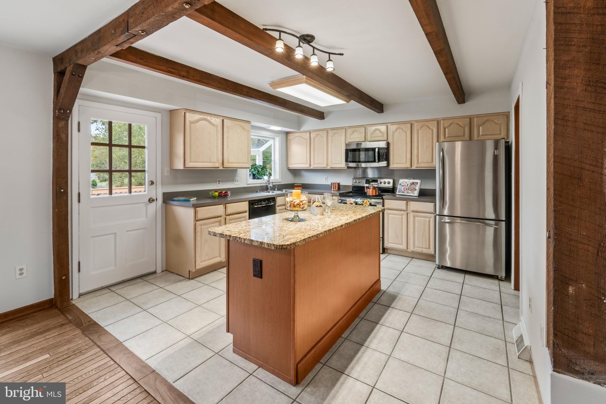 10208 Van Thompson Road Fairfax Station, VA 22039 - Photo 14 of 56
