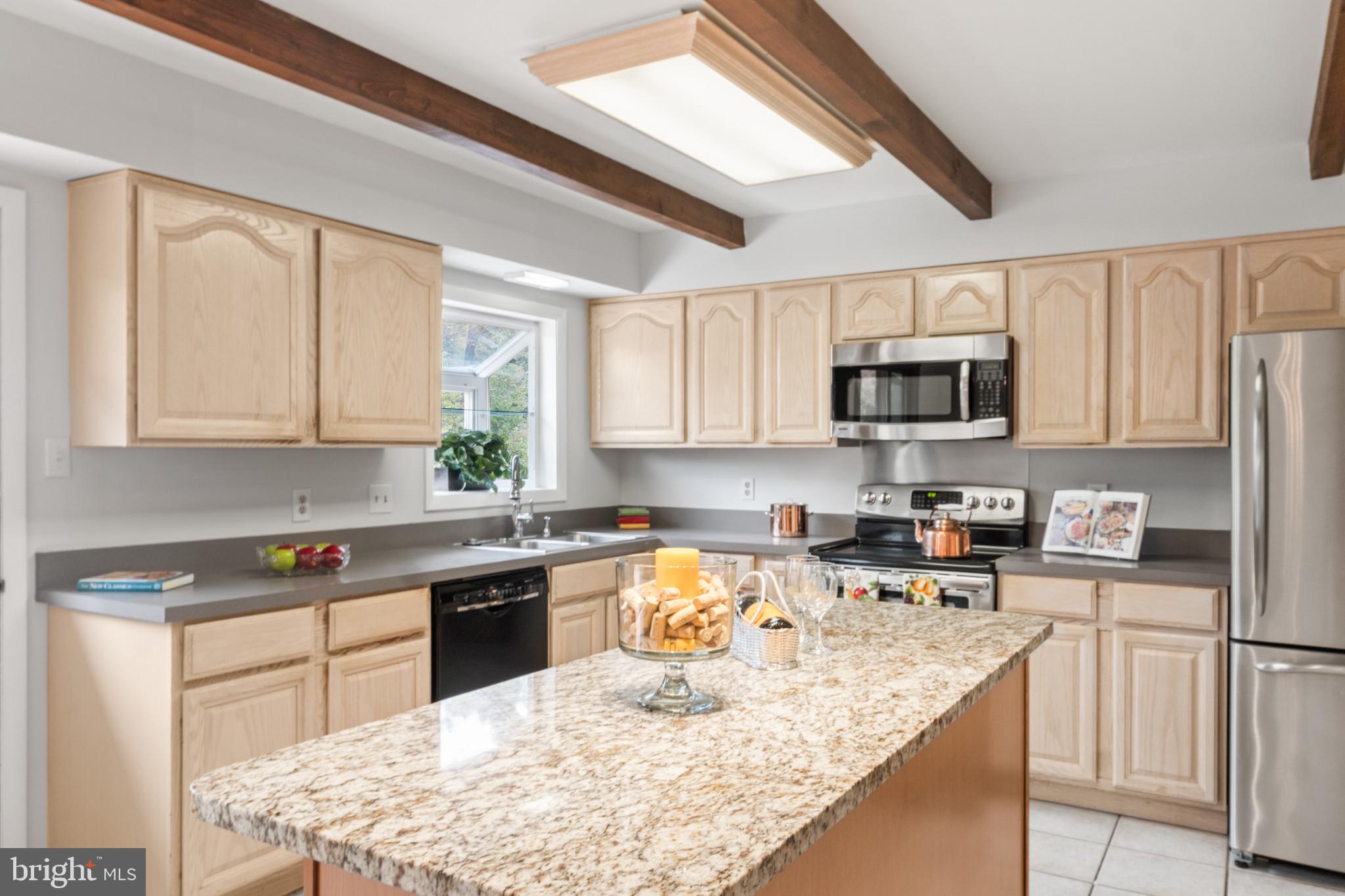 10208 Van Thompson Road Fairfax Station, VA 22039 - Photo 15 of 56