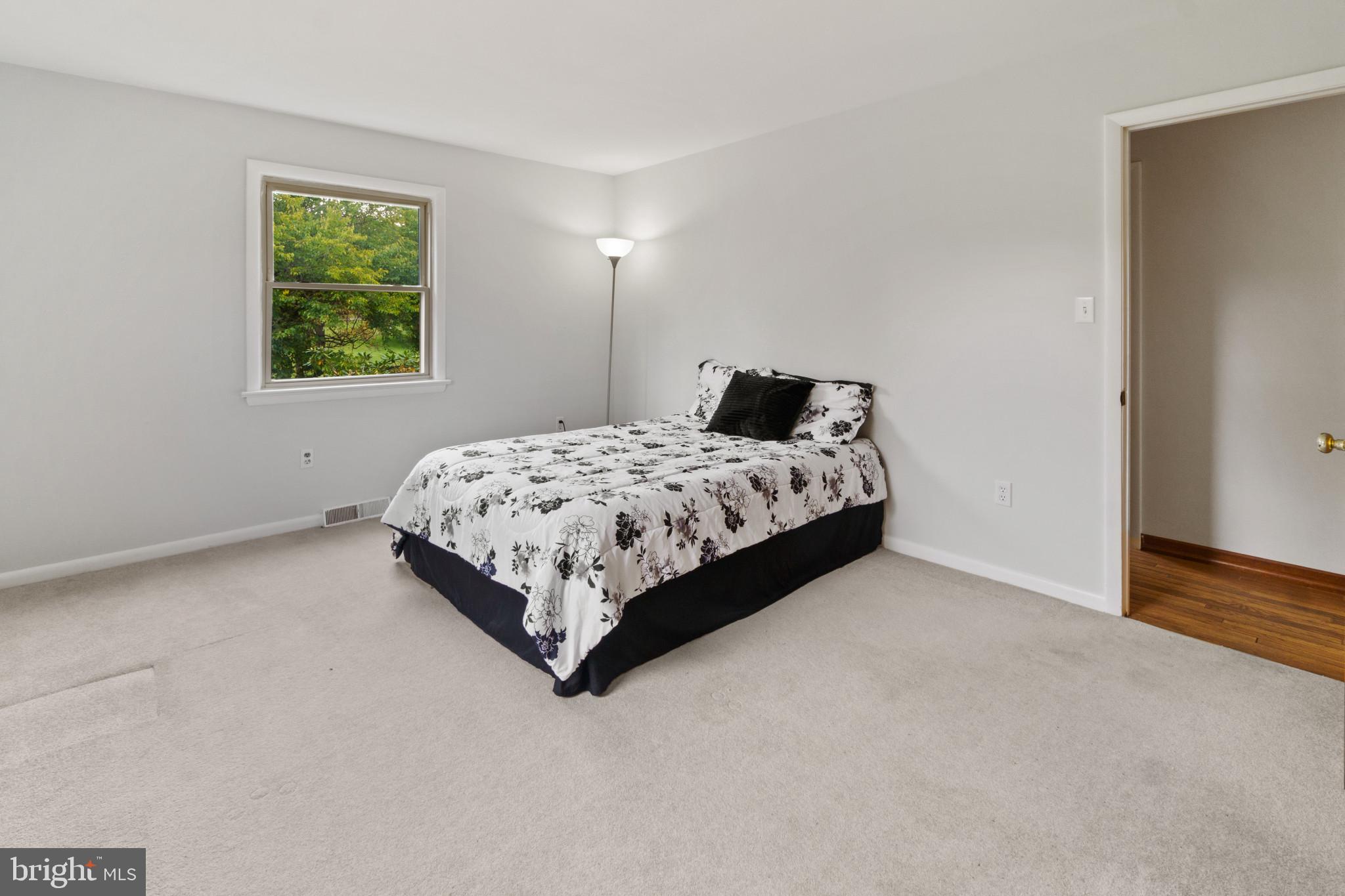 10208 Van Thompson Road Fairfax Station, VA 22039 - Photo 20 of 56