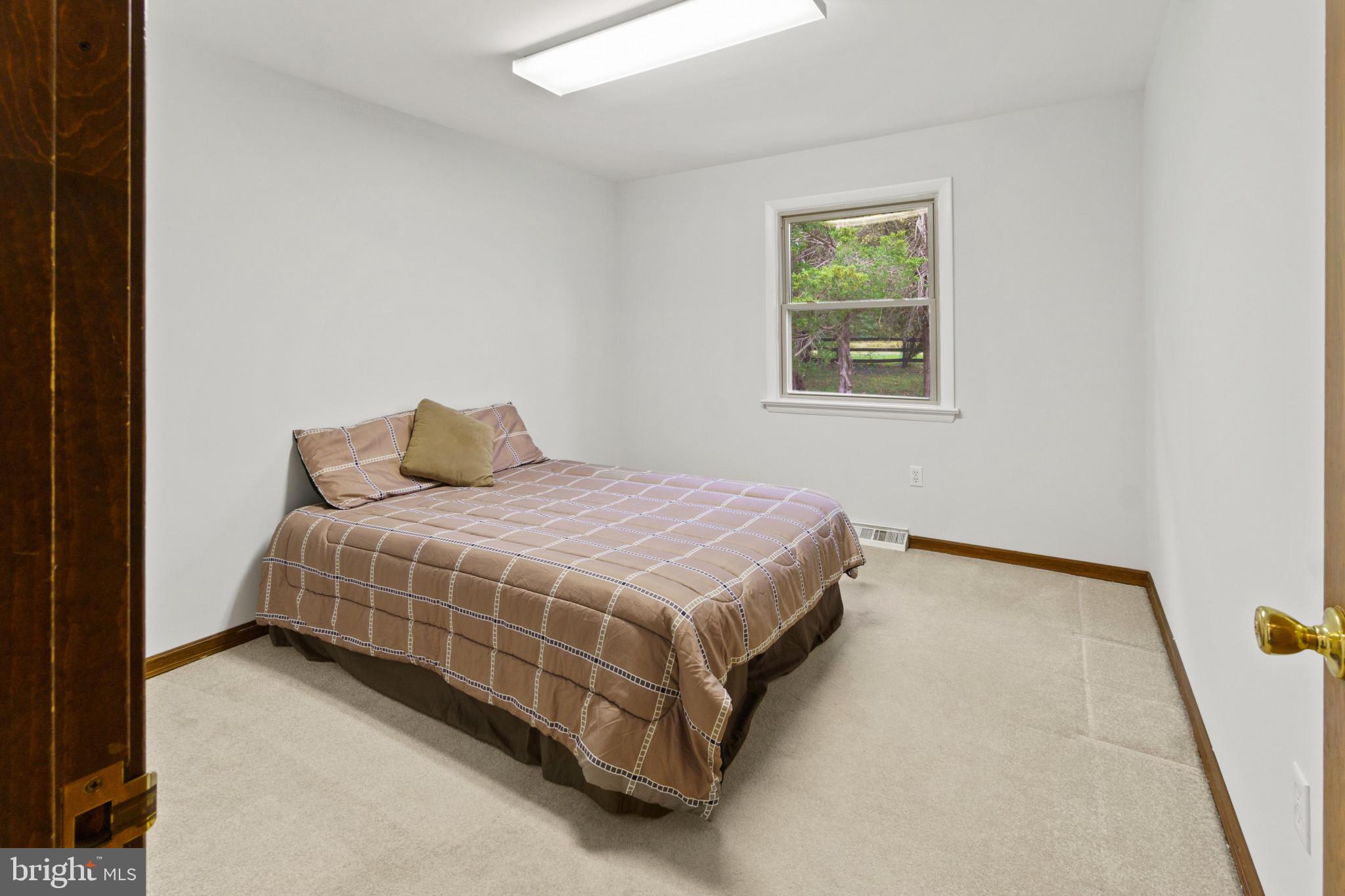 10208 Van Thompson Road Fairfax Station, VA 22039 - Photo 23 of 56