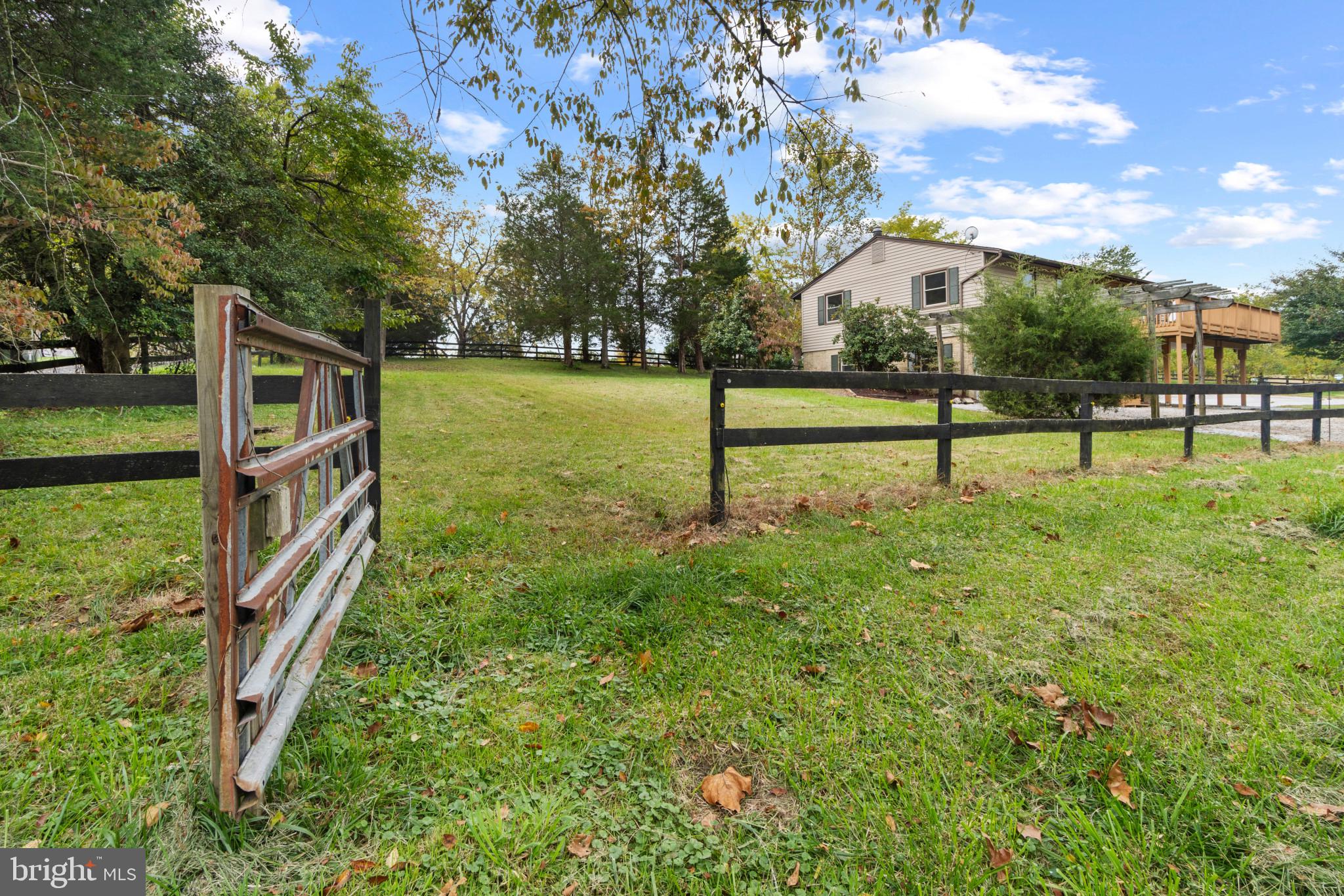 10208 Van Thompson Road Fairfax Station, VA 22039 - Photo 39 of 56