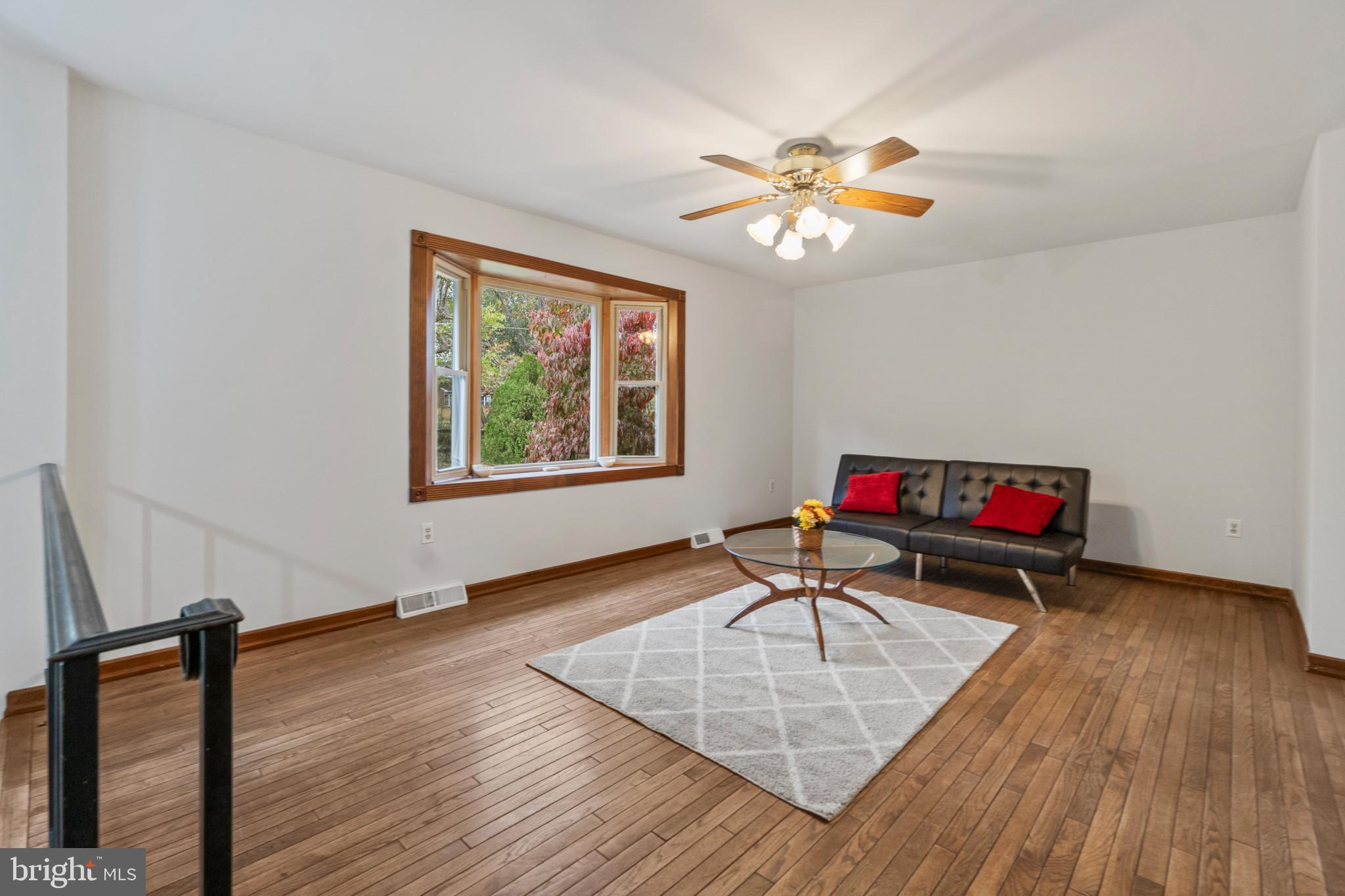 10208 Van Thompson Road Fairfax Station, VA 22039 - Photo 4 of 56