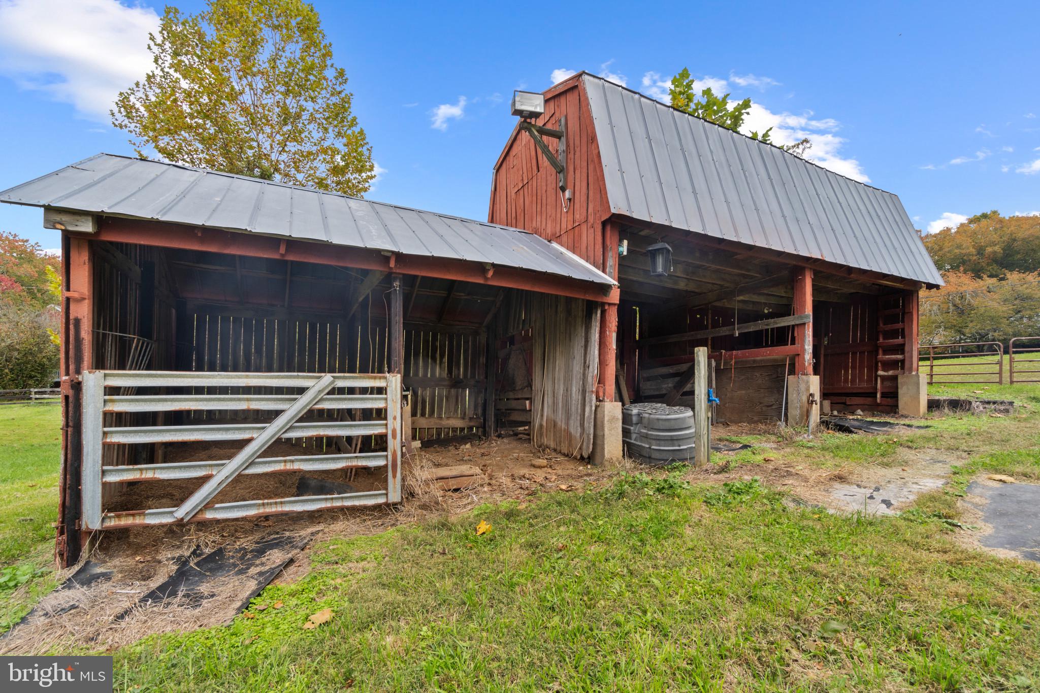 10208 Van Thompson Road Fairfax Station, VA 22039 - Photo 51 of 56