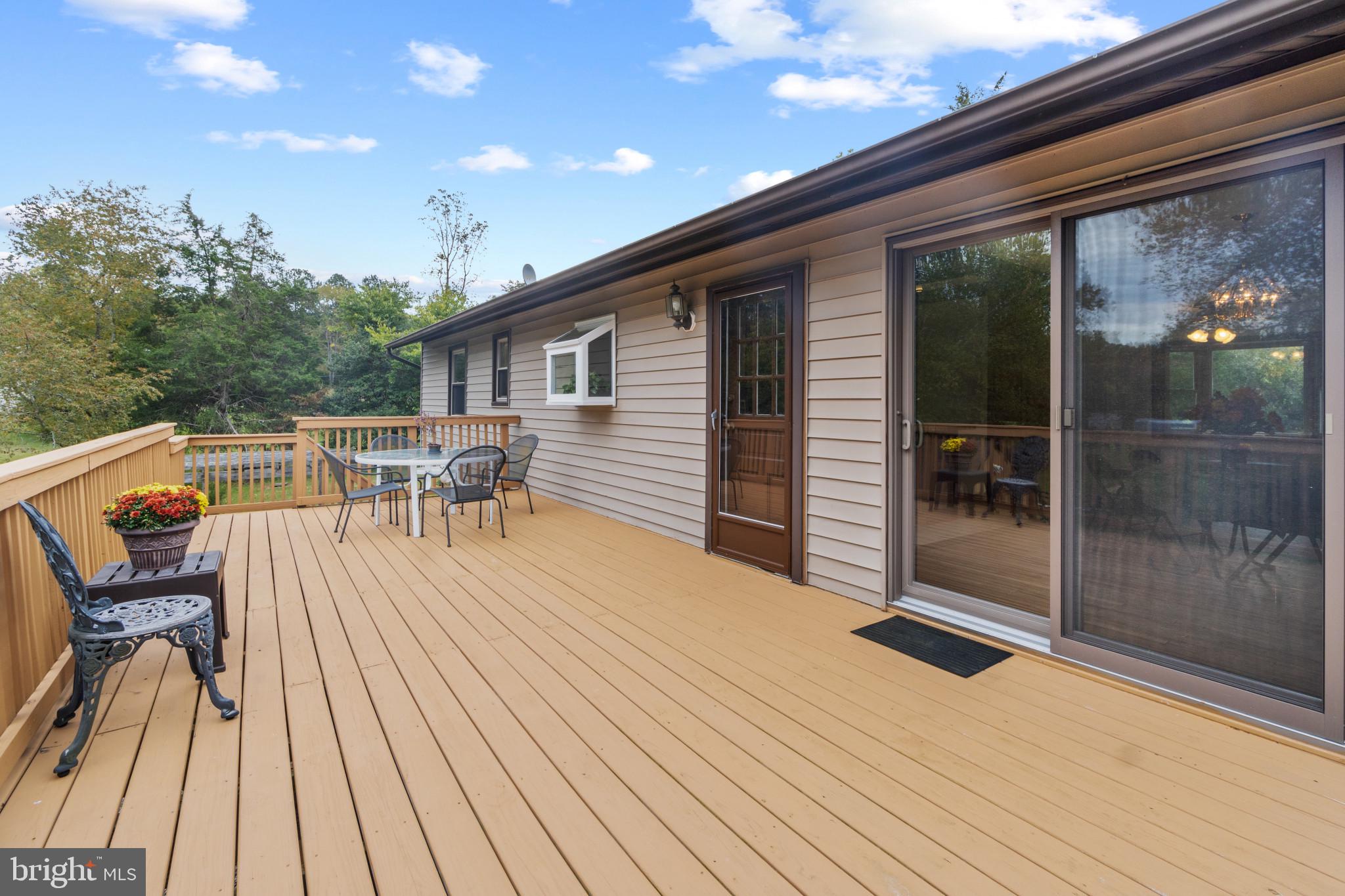 10208 Van Thompson Road Fairfax Station, VA 22039 - Photo 10 of 56