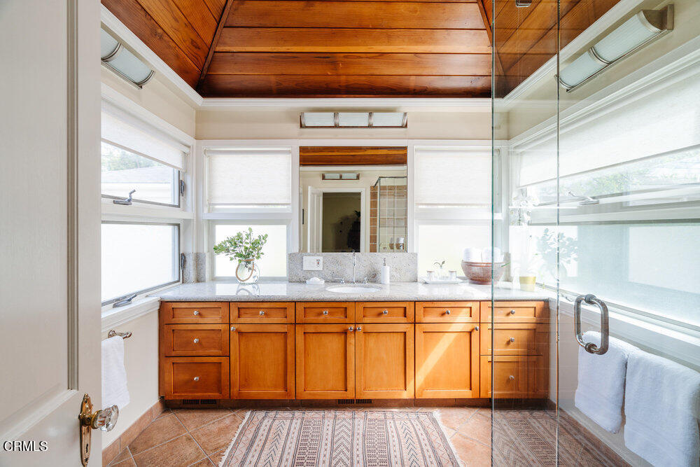 1795 Sonoma Drive Altadena, CA 91001 - Photo 20 of 29