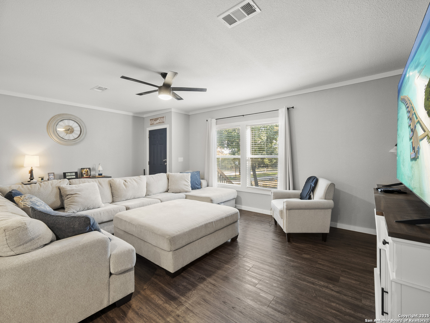 1919 Blackjack Road San Antonio, TX 78264 - Photo 4 of 36