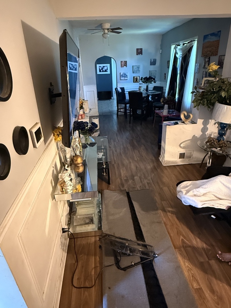 7916 South Normal Avenue Chicago, IL 60620 - Photo 2 of 7