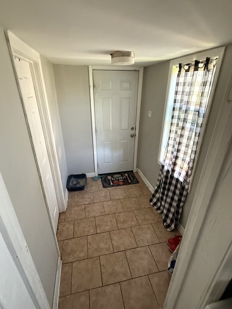 7916 South Normal Avenue Chicago, IL 60620 - Photo 6 of 7