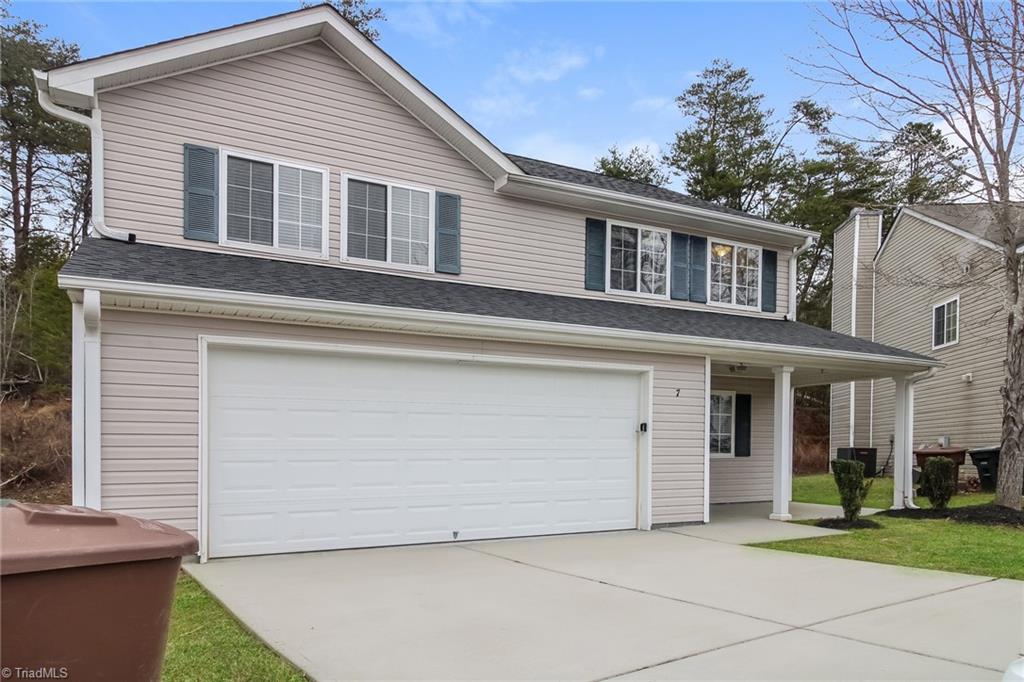 7 Vodington Circle Greensboro, NC 27405 - Photo 2 of 15