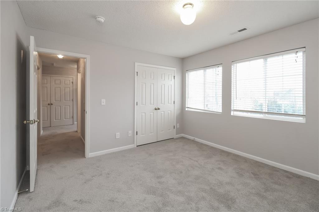 7 Vodington Circle Greensboro, NC 27405 - Photo 11 of 15