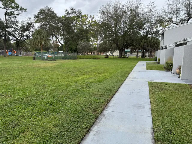 $1,700 | 4110 Maine Street, Unit 4, Lake Worth, FL 33461