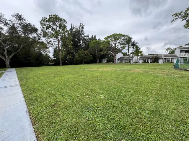 $1,700 | 4110 Maine Street, Unit 4, Lake Worth, FL 33461