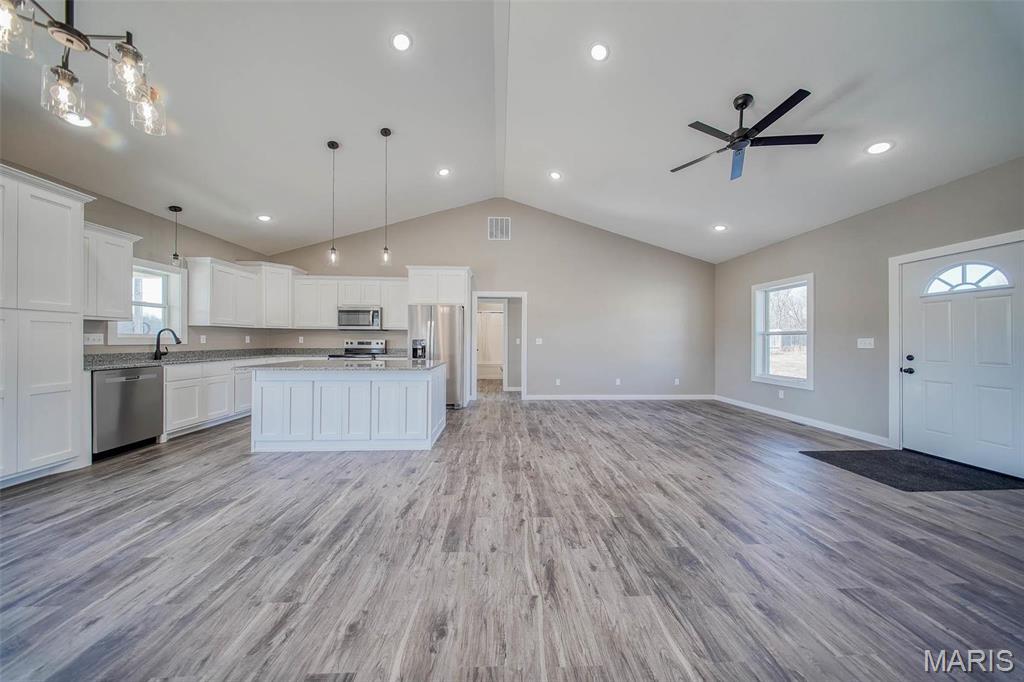 282 Private Drive Newburg, MO 65550 - Photo 17 of 46