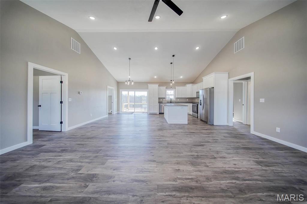 282 Private Drive Newburg, MO 65550 - Photo 3 of 46