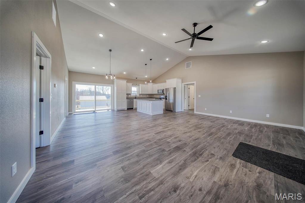 282 Private Drive Newburg, MO 65550 - Photo 4 of 46