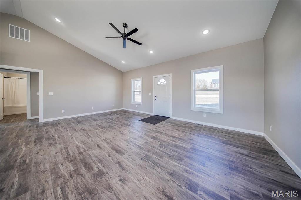 282 Private Drive Newburg, MO 65550 - Photo 5 of 46