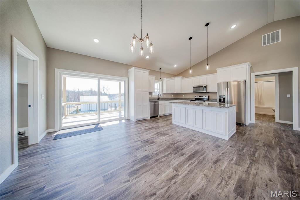 282 Private Drive Newburg, MO 65550 - Photo 6 of 46