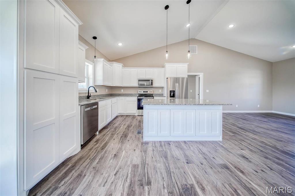 282 Private Drive Newburg, MO 65550 - Photo 9 of 46