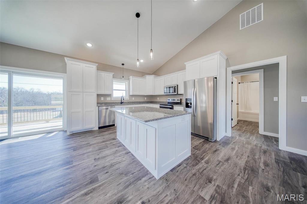 282 Private Drive Newburg, MO 65550 - Photo 10 of 46