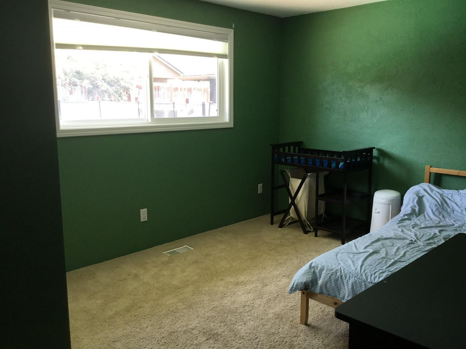 75 Donna Way Central Point, OR 97502 - Photo 13 of 33 Additional Photo