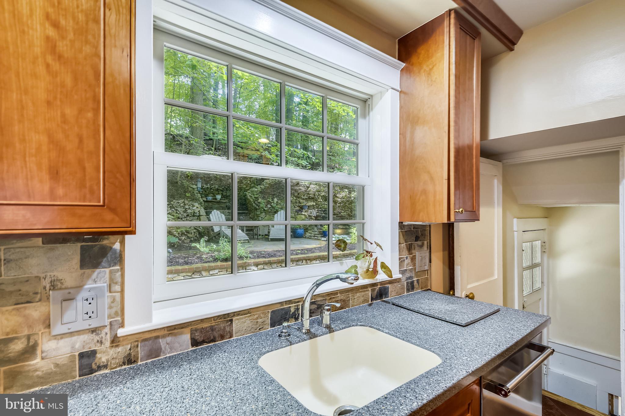33 Merrymount Road Baltimore, MD 21210 - Photo 13 of 54 View from kitchen