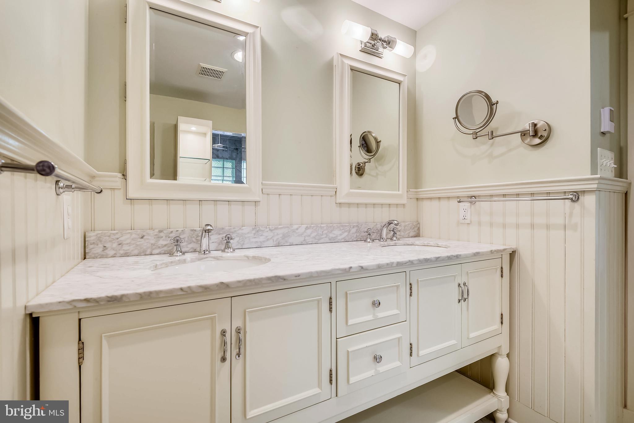 33 Merrymount Road Baltimore, MD 21210 - Photo 24 of 54 Master bath