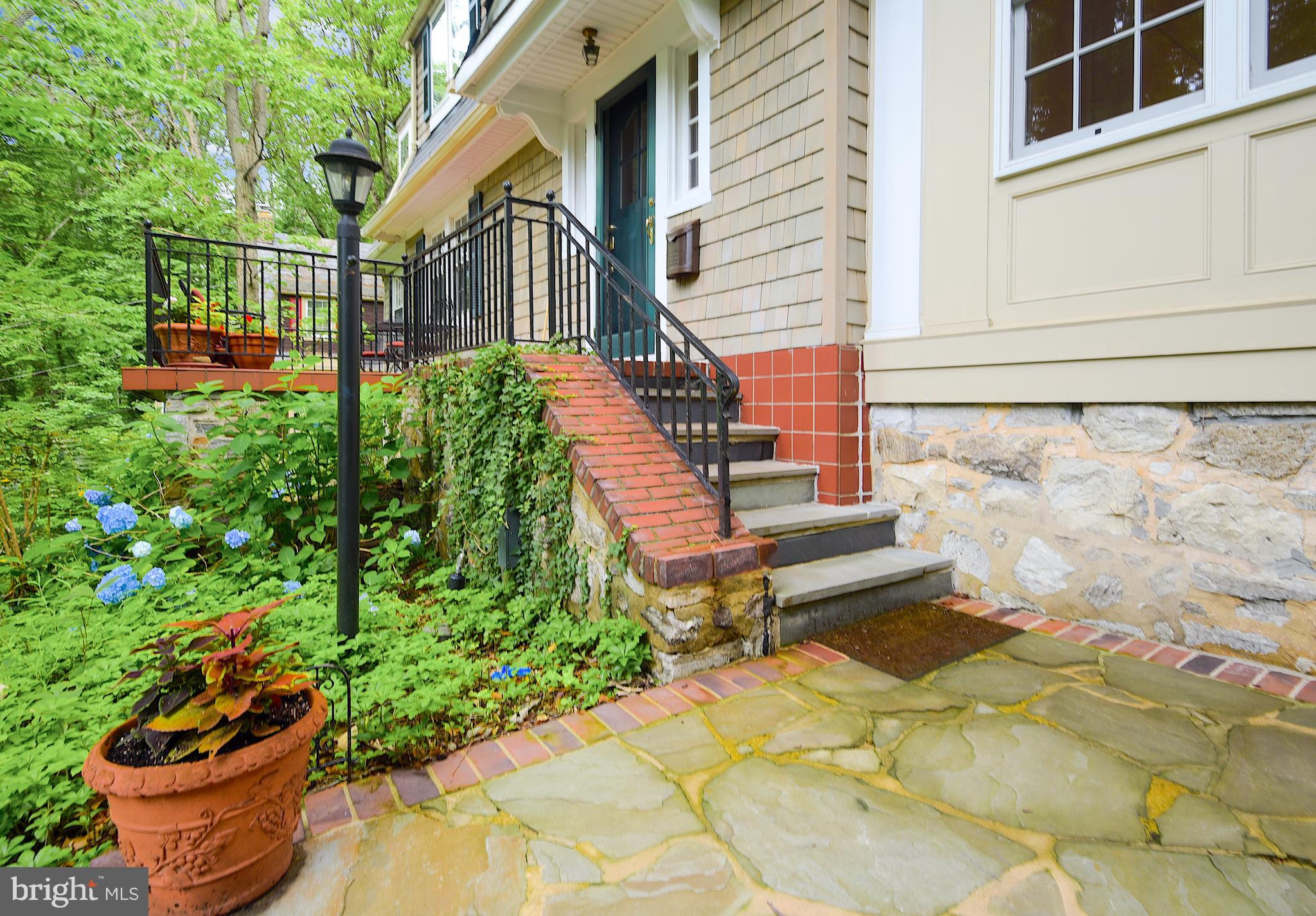 33 Merrymount Road Baltimore, MD 21210 - Photo 41 of 54 Walkway to front porch