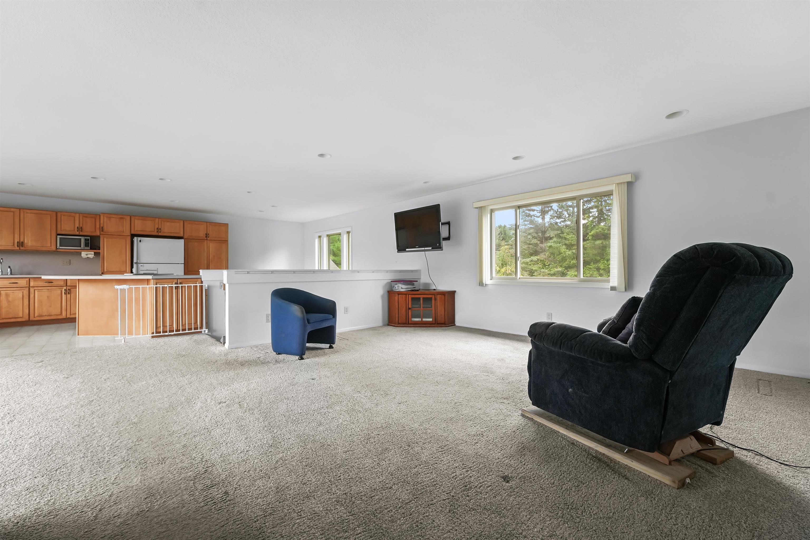 8446 West Elder Road Alden, MI 49612 - Photo 19 of 57 1914812-18.JPG