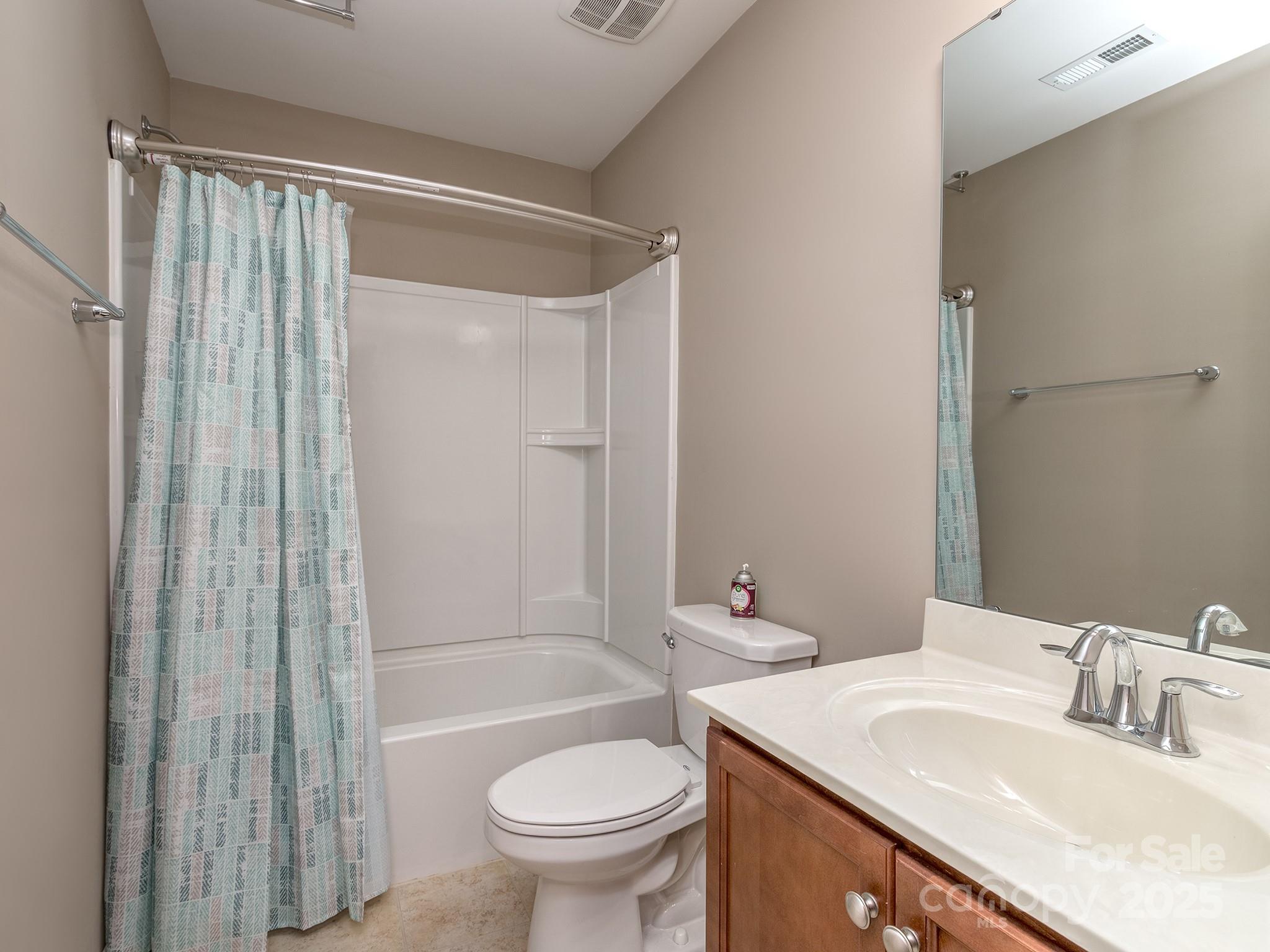 140 Halifax Drive Fort Mill, SC 29707 - Photo 25 of 38 a bathroom with a sink toilet and shower