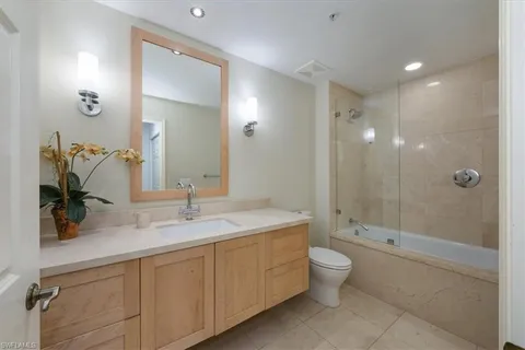 $3,500 | 410 Bayfront Place, Unit 2405, Naples, FL 34102